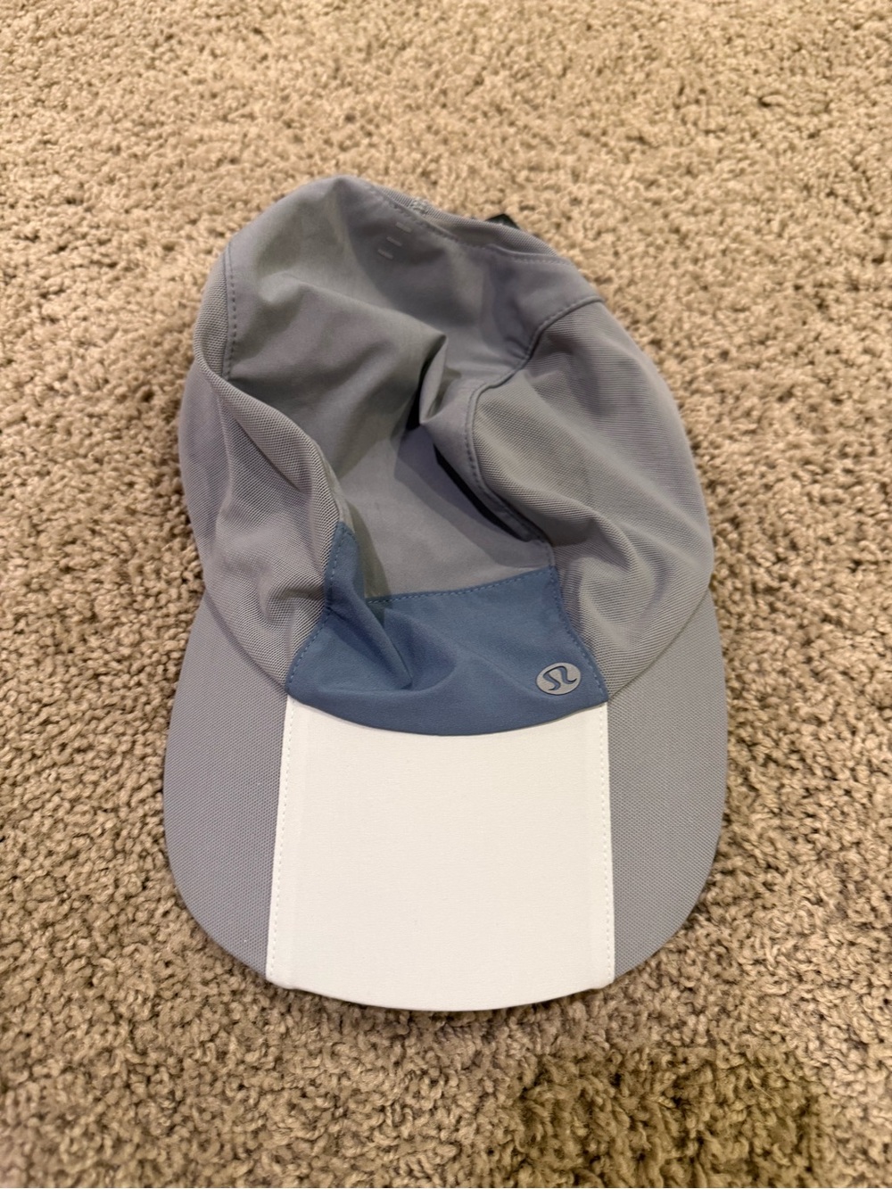 lululemon athletica Men's Gray, Blue & White Performance Cap